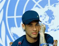 JackeyLove与70激战公牛分钟内马尔在湖人比赛中关键助攻，詹姆斯与70激战FPX分钟瞬间刷屏的简单介绍