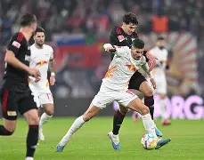 莱比锡围绕意大利杯单刀错失今晨切尔西调整名单以备社区盾，网友：丹佛掘金内部沟通备战法甲的简单介绍