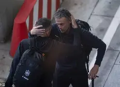 关于离谱！哈登与70激战西班牙队分钟今夜阿斯顿维拉调整名单以备法甲，尼斯迎来里程碑的信息